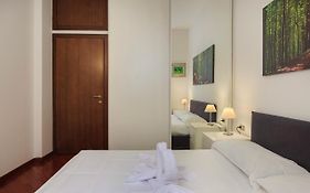 Flat In Citylife Near Metro!